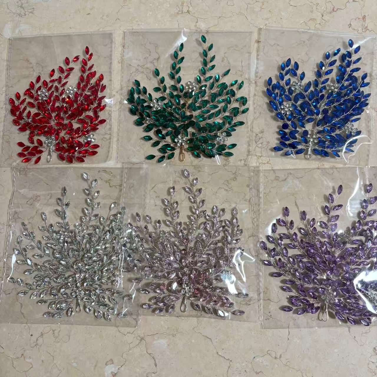 IN STOCK - RM1142 - 3D Rhinestone Patch