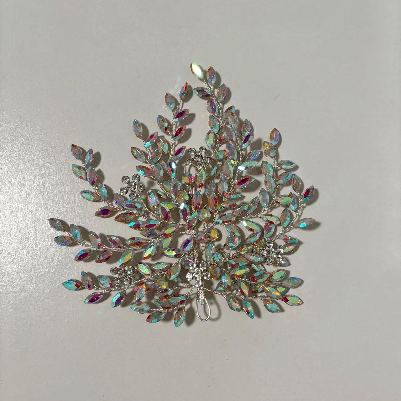 RM1142 - Rhinestone Ornament