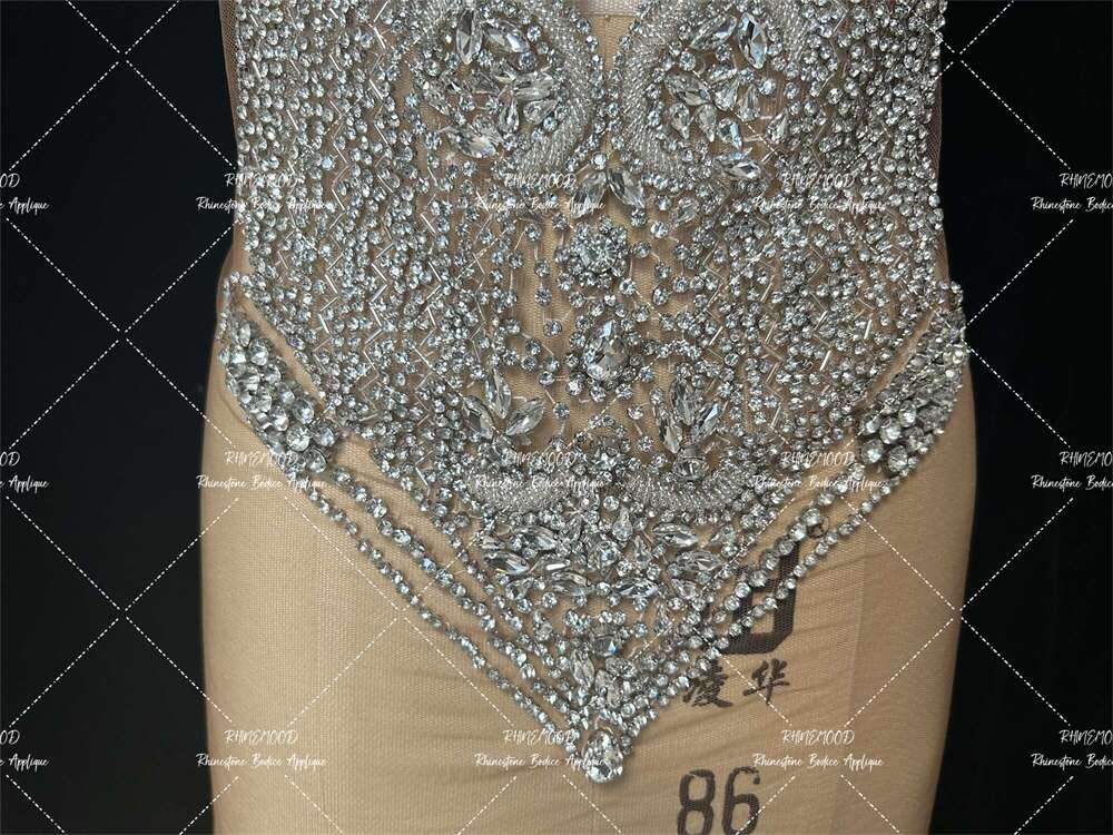 Trendy - Rhinestone Bodice Applique
