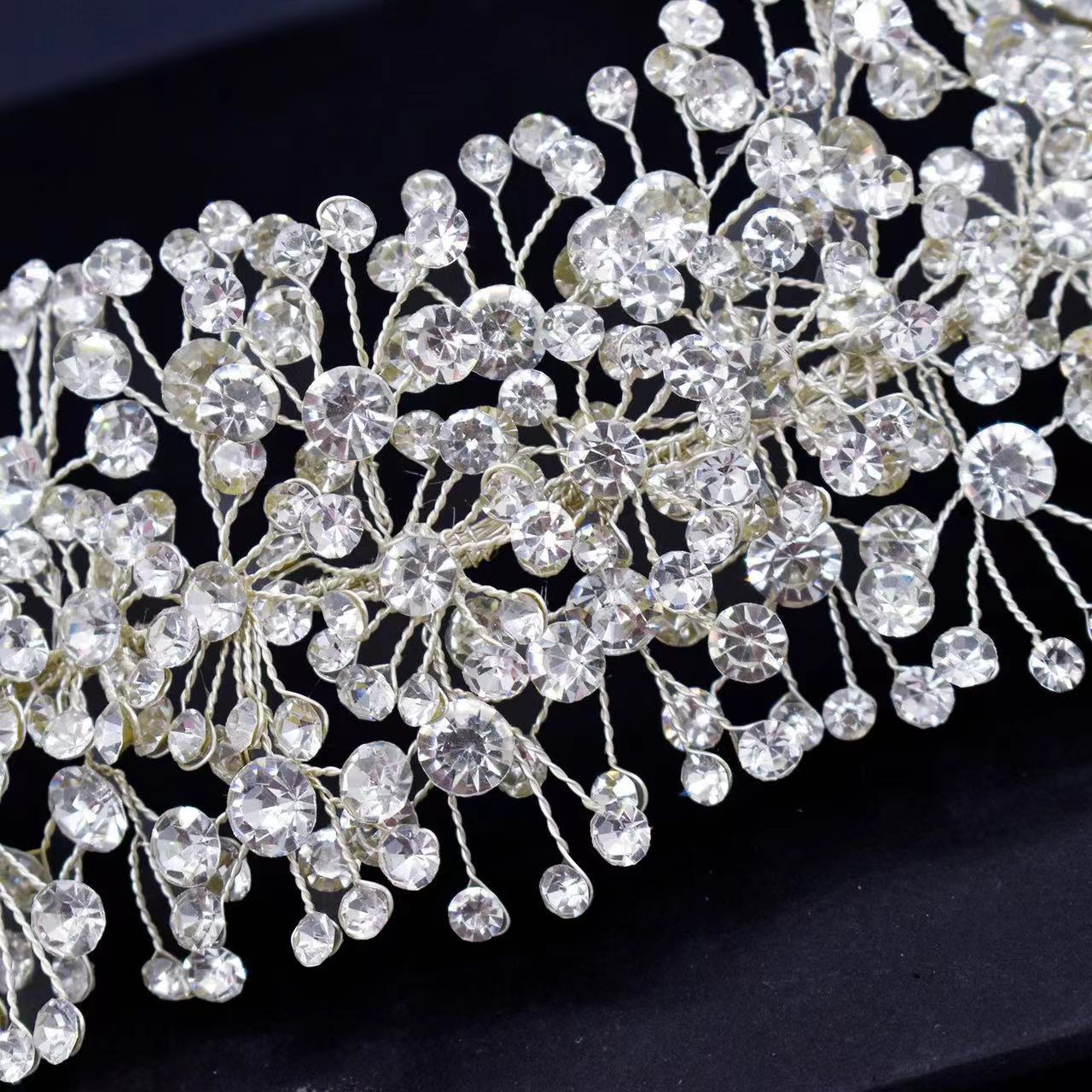 RM107 - Luxury Ornament