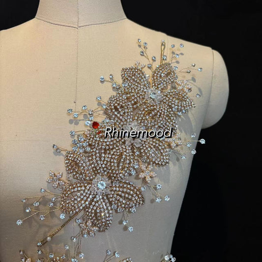 RM252 - Rhinestone Ornament