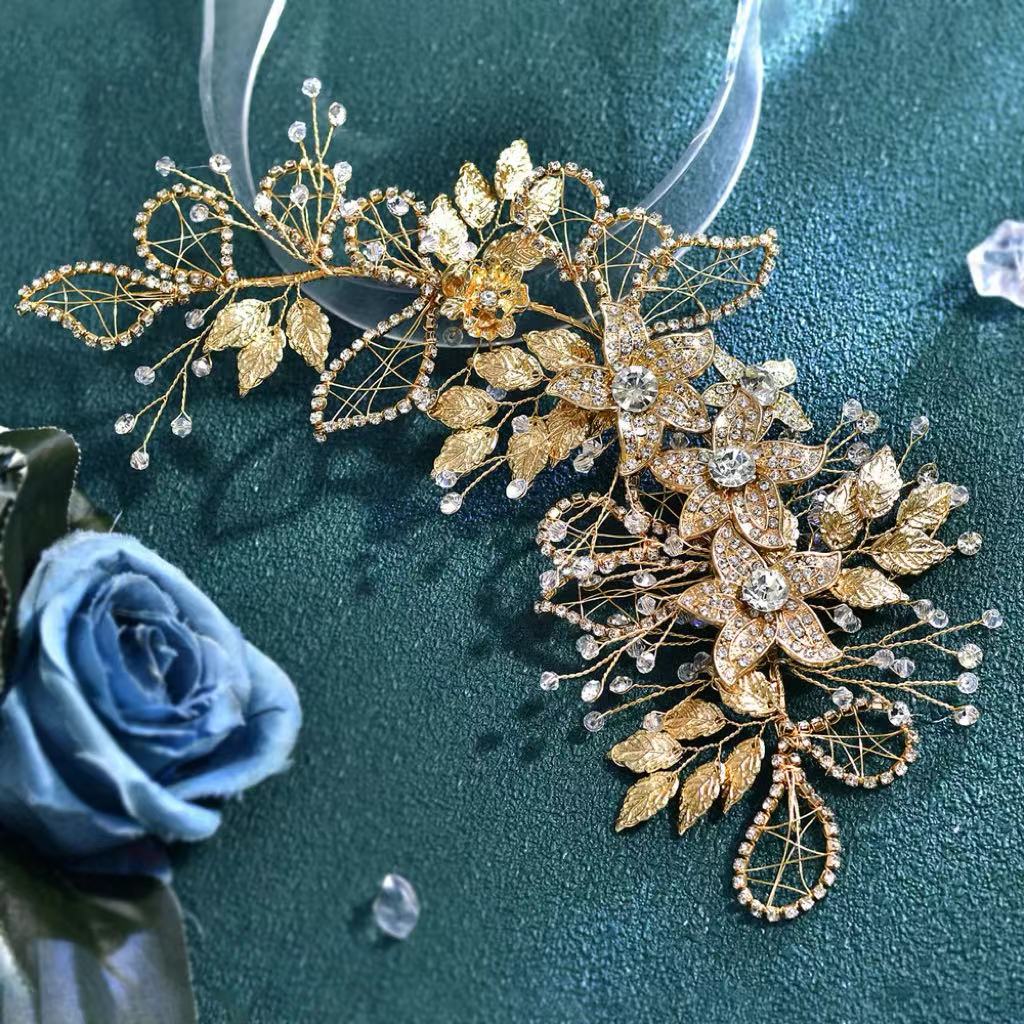 RM282 - Luxury Ornament