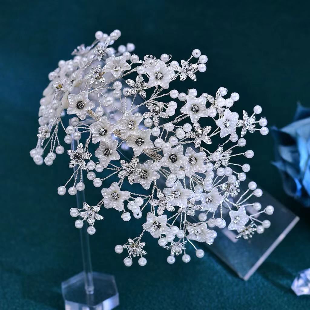 RM676 - Luxury Ornament