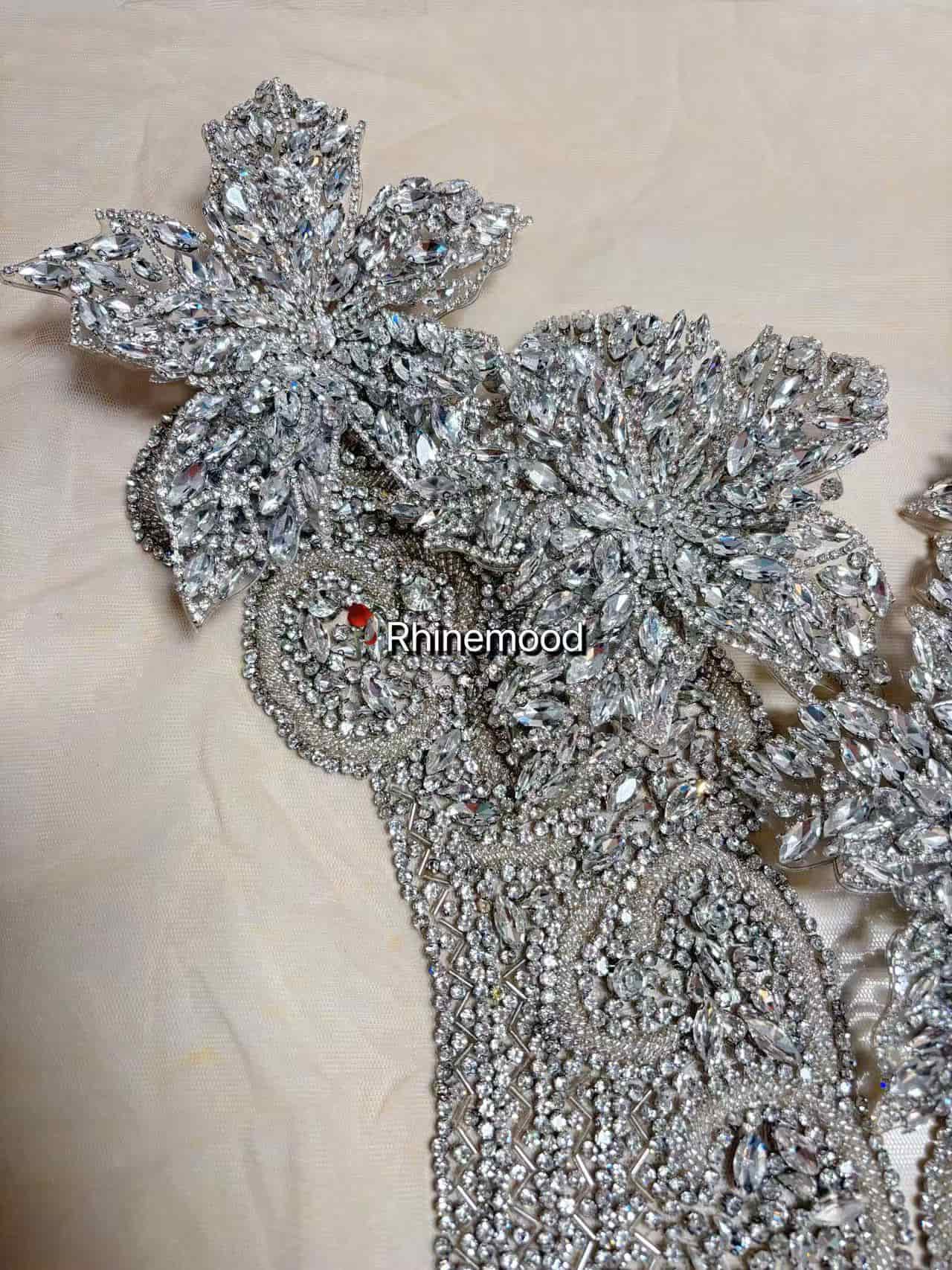 Rhinestone Flower Patch - H3