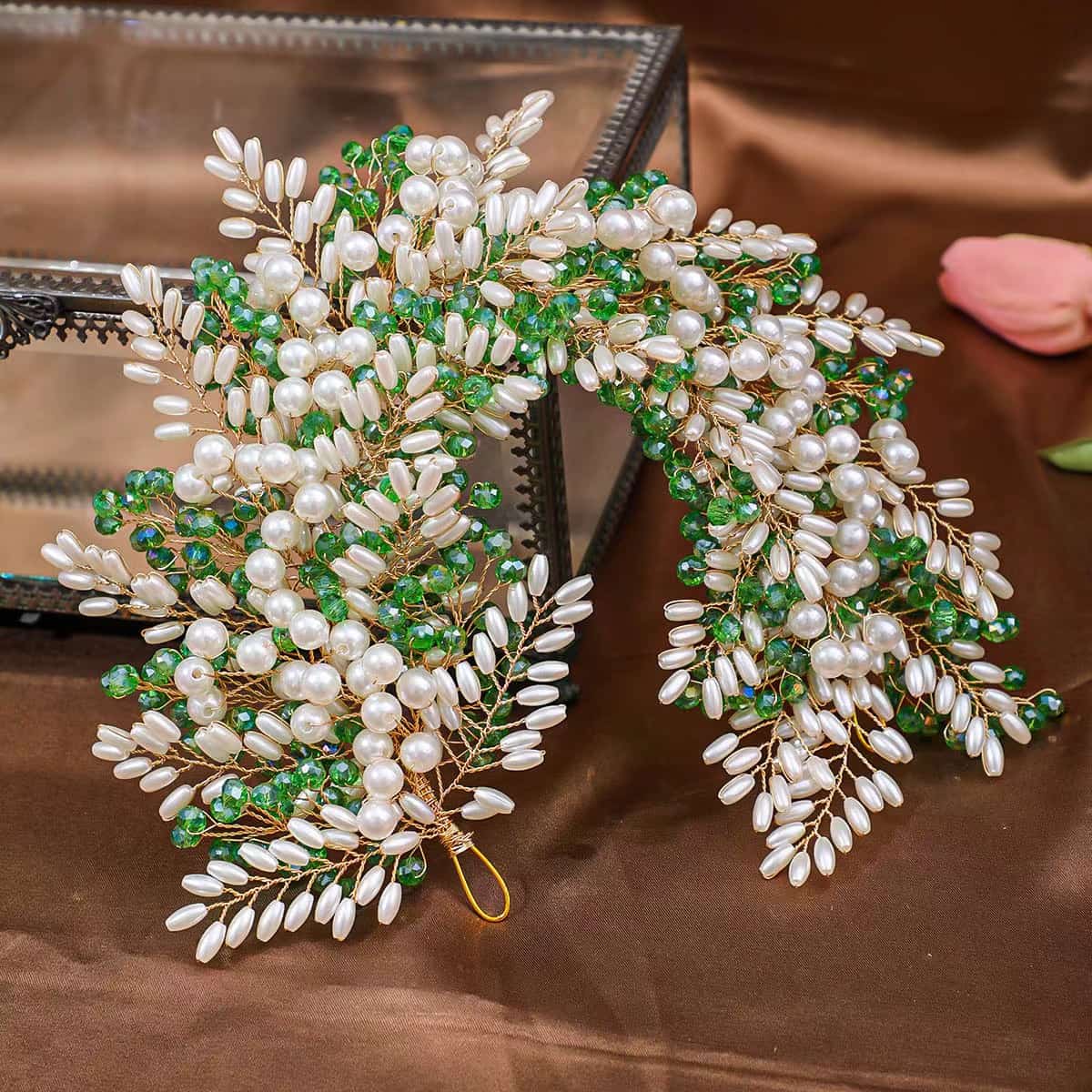 RM1382 - Luxury Ornament