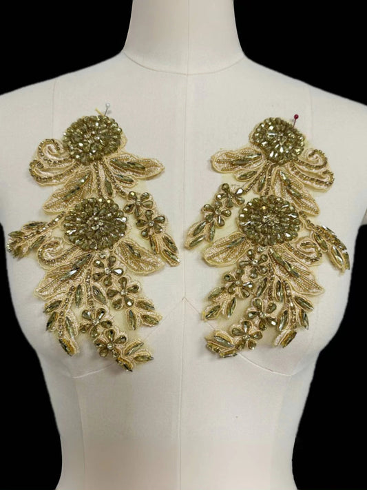 Daisy - Rhinestone Applique