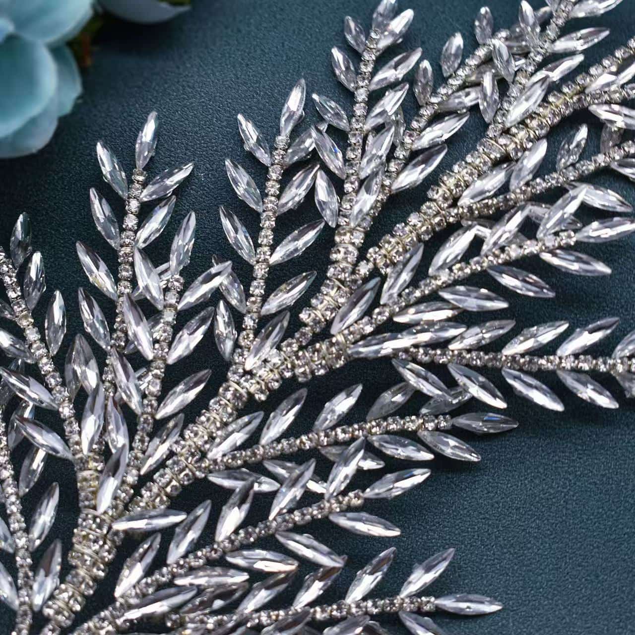 RM091 - 3D Rhinestone Patch