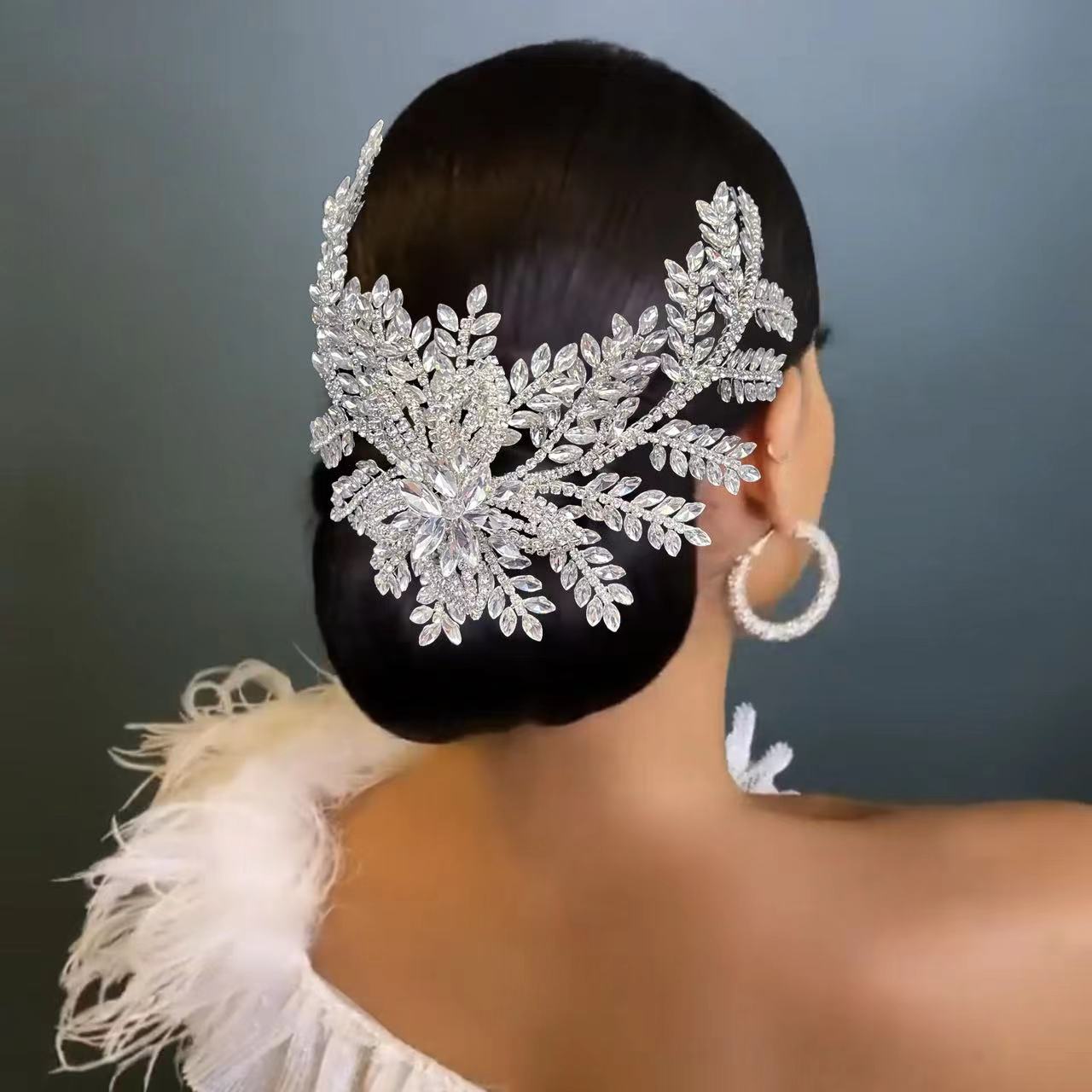 RM135 - Luxury Ornament