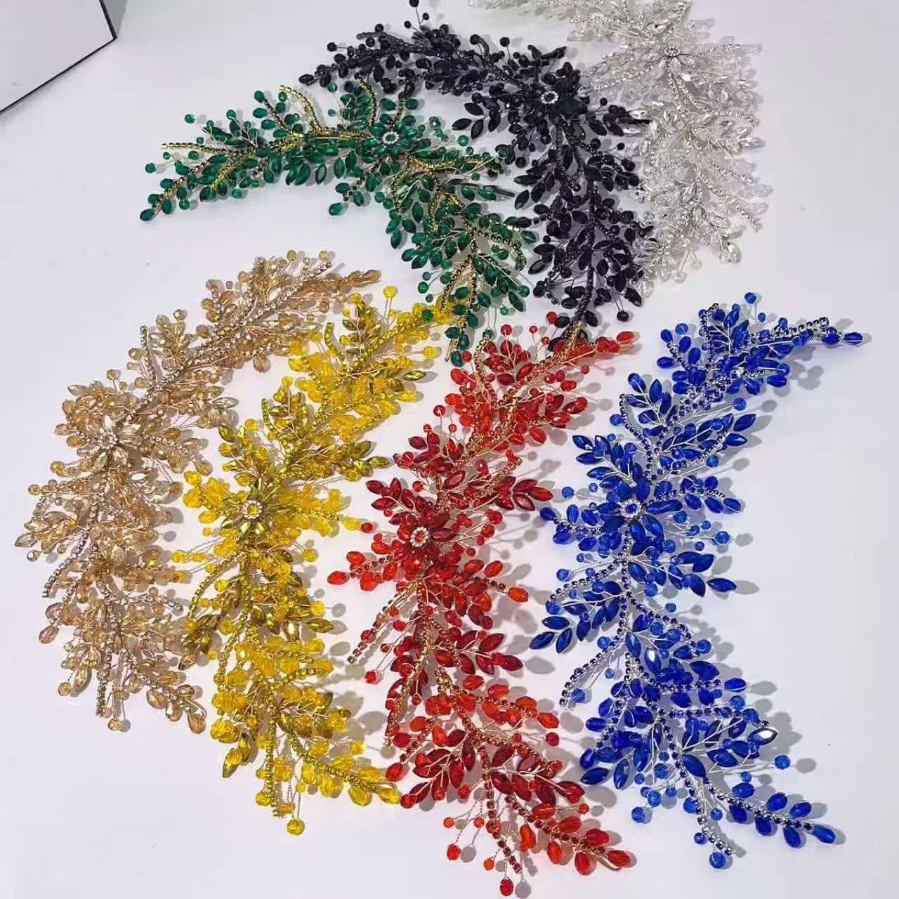 RM273 - 3D Rhinestone Patch