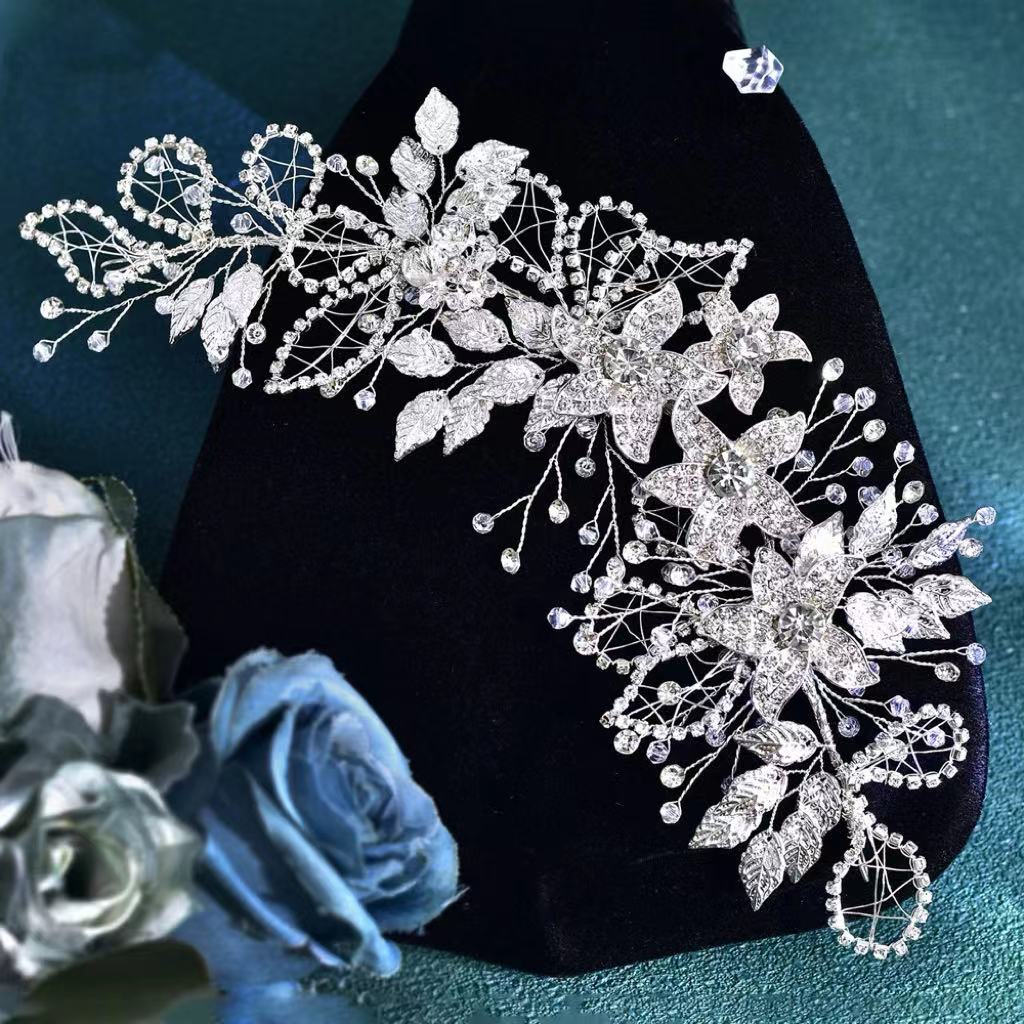 RM282 - Luxury Ornament